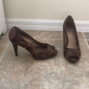 Candie’s animal print heels